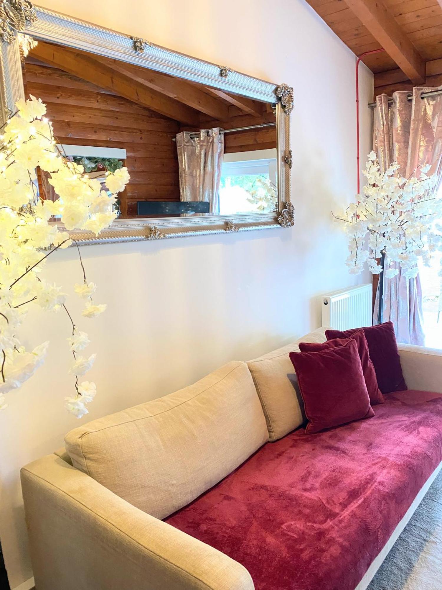 Kaoglen-blossom-hot Tub-cairngorms-pet Friendly